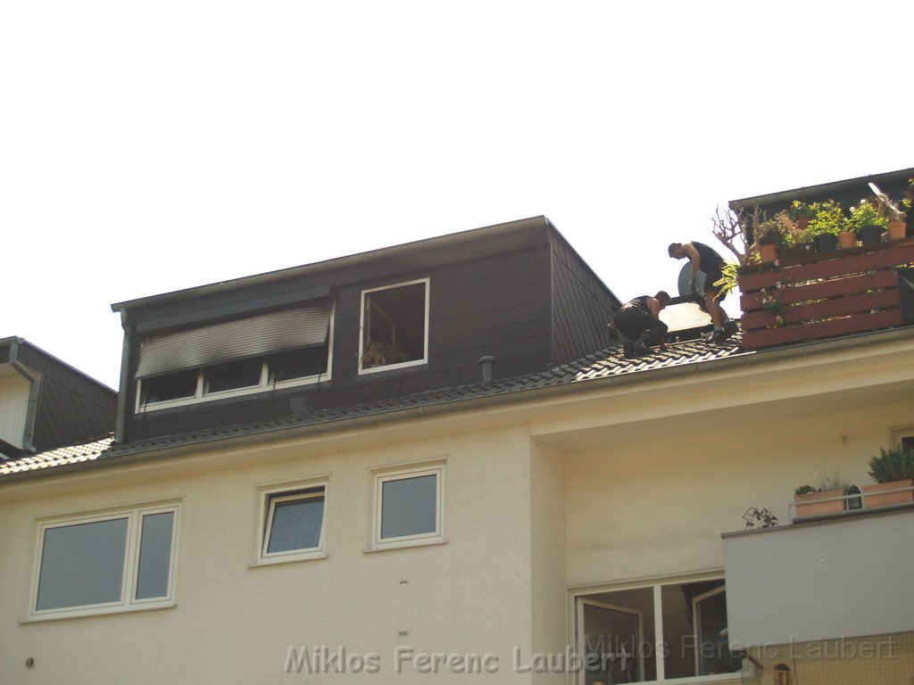 Mark Medlock s Dachwohnung ausgebrannt Koeln Porz Wahn Rolandstr P36.JPG